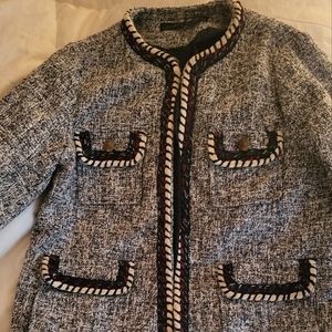 Zara boxy jacket trim Gray/red/off white. Size M